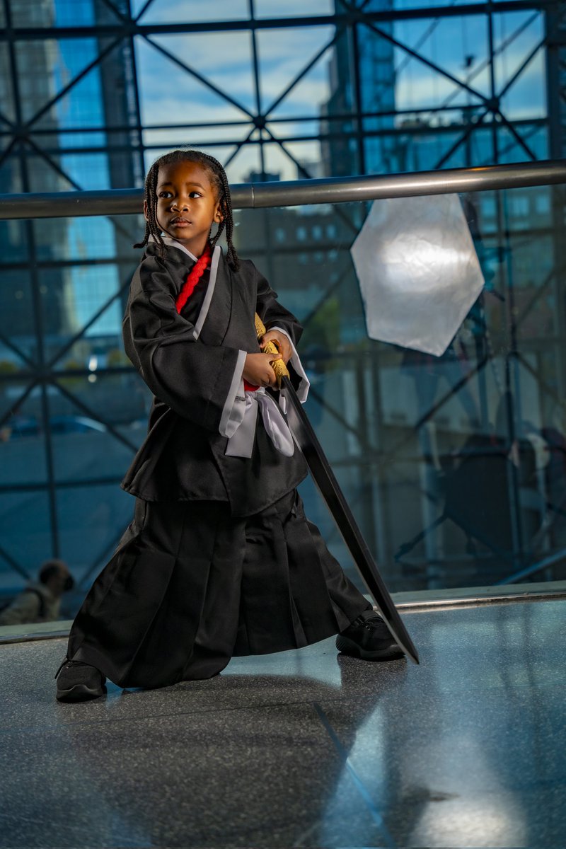HellspawnedLLC's tweet photo. He's a 4 year old Substitute Soul Reaper... that just means he handles business before nap time. 
.
📸: Chris Batiz
.
#AnimeNYC #AnimeNYC2023 #Bleach #Shinigami #SoulReaper #Cosplay #BlackCosplay #MySon #HellspawnedCosplay #BlerdandPowerful #BlerdStation #Photography https://t.co/2037Wr7TJN