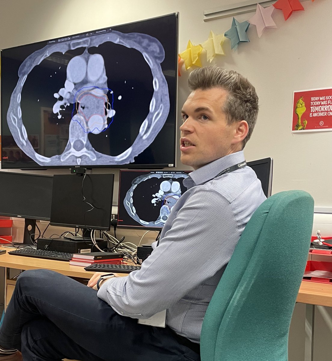 Consultant Kyle Crawford talking to prospective SpR’s in our Oncology Open Night about being a Clinical Oncologist 

#teambehindthebeams 
#clinicaloncology