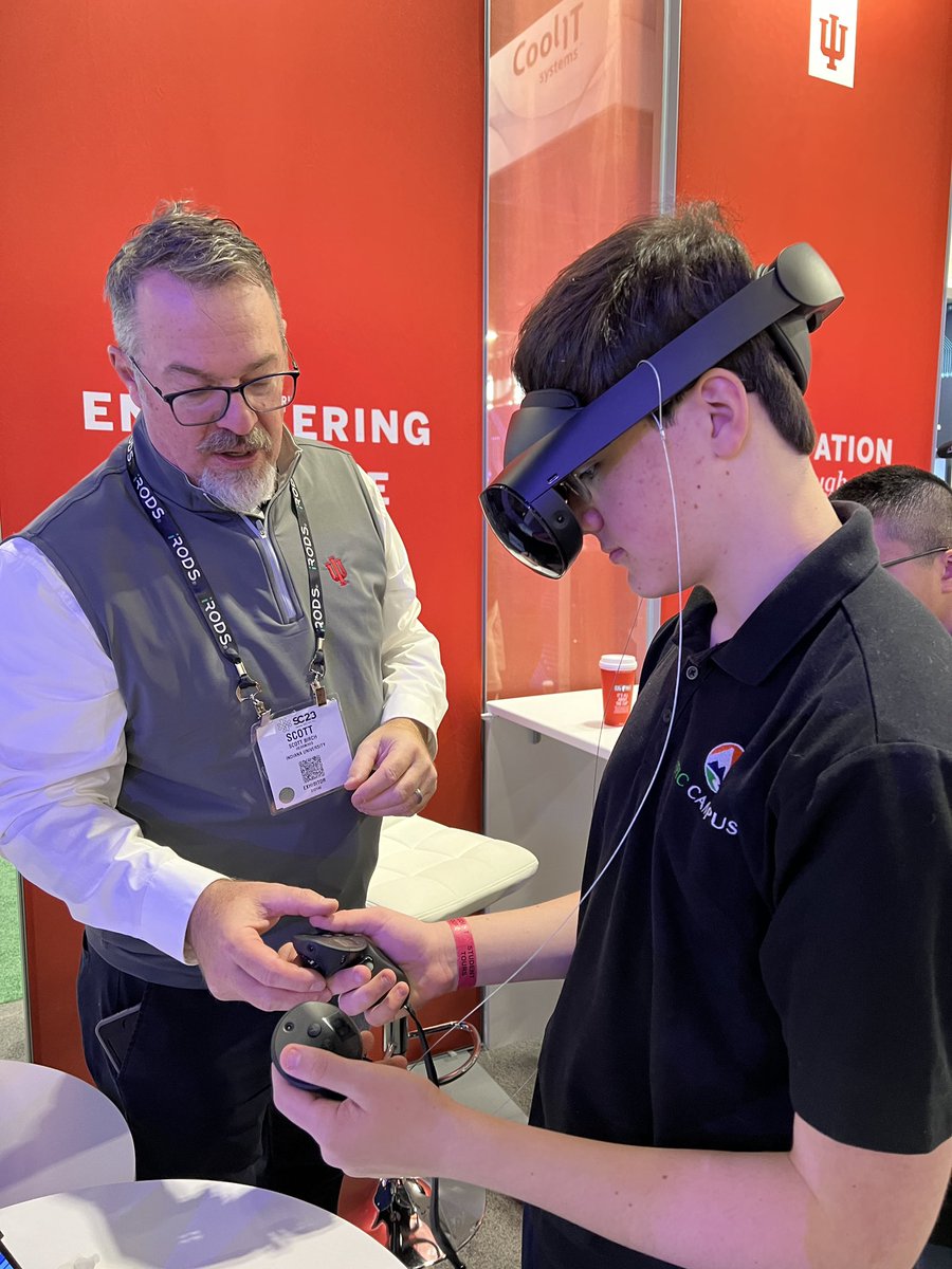 EPICCampusLPS's tweet image. Computer Science students attended the International Conference for High Performance Computing, Networking, Storage  and Analysis. #learningeveryday #itsEPIC