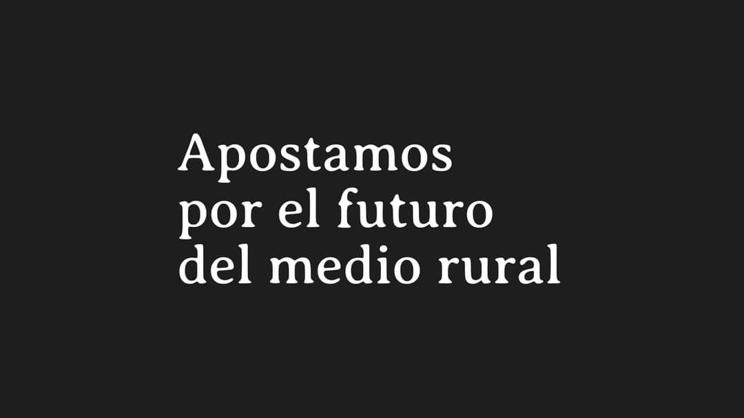 IsaacBarbon's tweet photo. Queremos aportar nuestro granito de arena, desde el ámbito de la #ComunicaciónDigital, para que otros proyectos también puedan desarrollarse alejados del asfalto de las grandes ciudades. Porque queremos un #MedioRural vivo y con futuro. https://t.co/nRuMe0iN9C