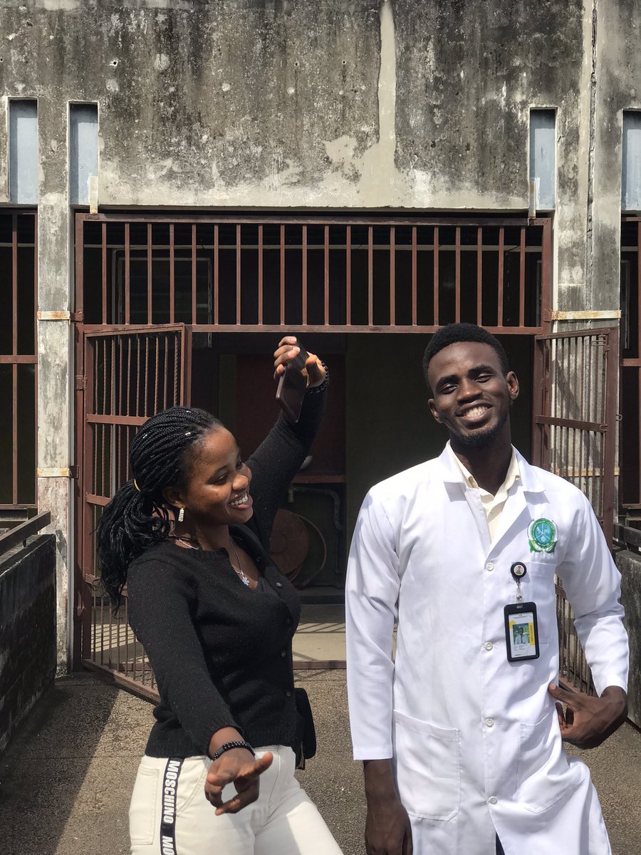 DeBaruwa's tweet photo. One of the very many means I devised to ease this stress of penultimate year.
#oau #oautwitter #Smile #Zoology #Penultimate #IfeScience #Lab #Senator #Politics https://t.co/R8RIbIUhw2