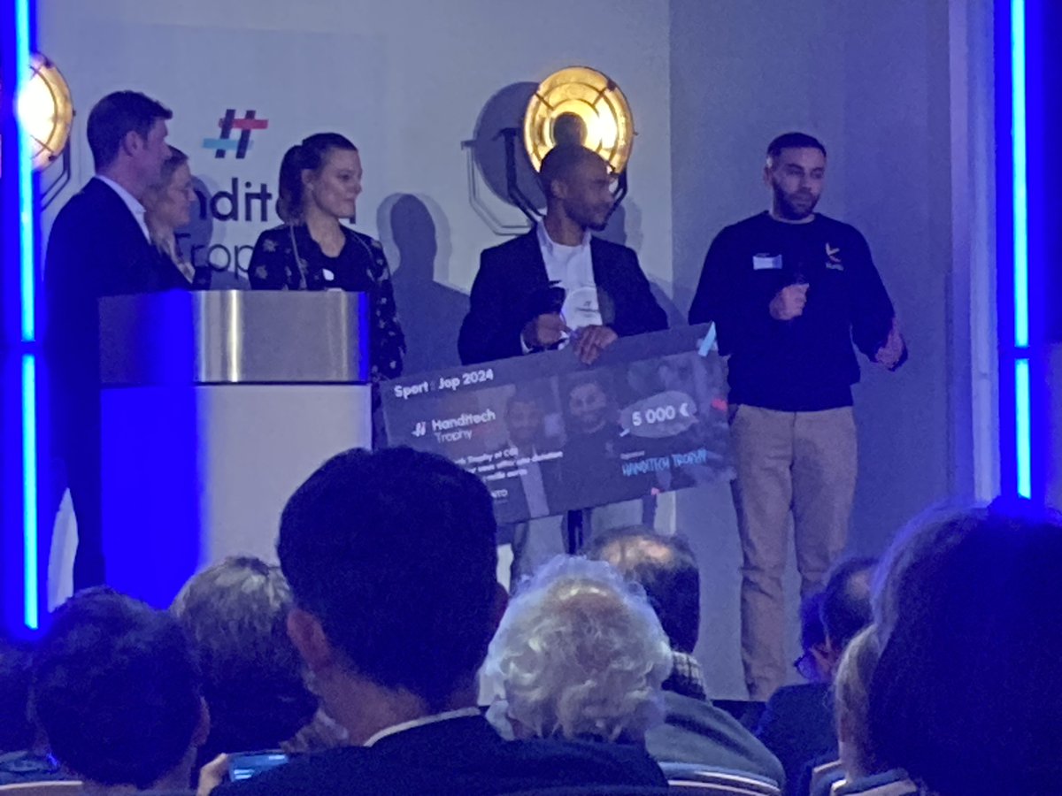 jmlesstartups's tweet photo. Le gagnant de la catégorie "Sport : Jop 2024" avec @CGI_FR est Kunto développe une application de sport et nutrition inclusive https://t.co/icu7SI6cPg
#HTT2023 #handitech #handicap #startup #Innovation https://t.co/CwpsAxyPeL