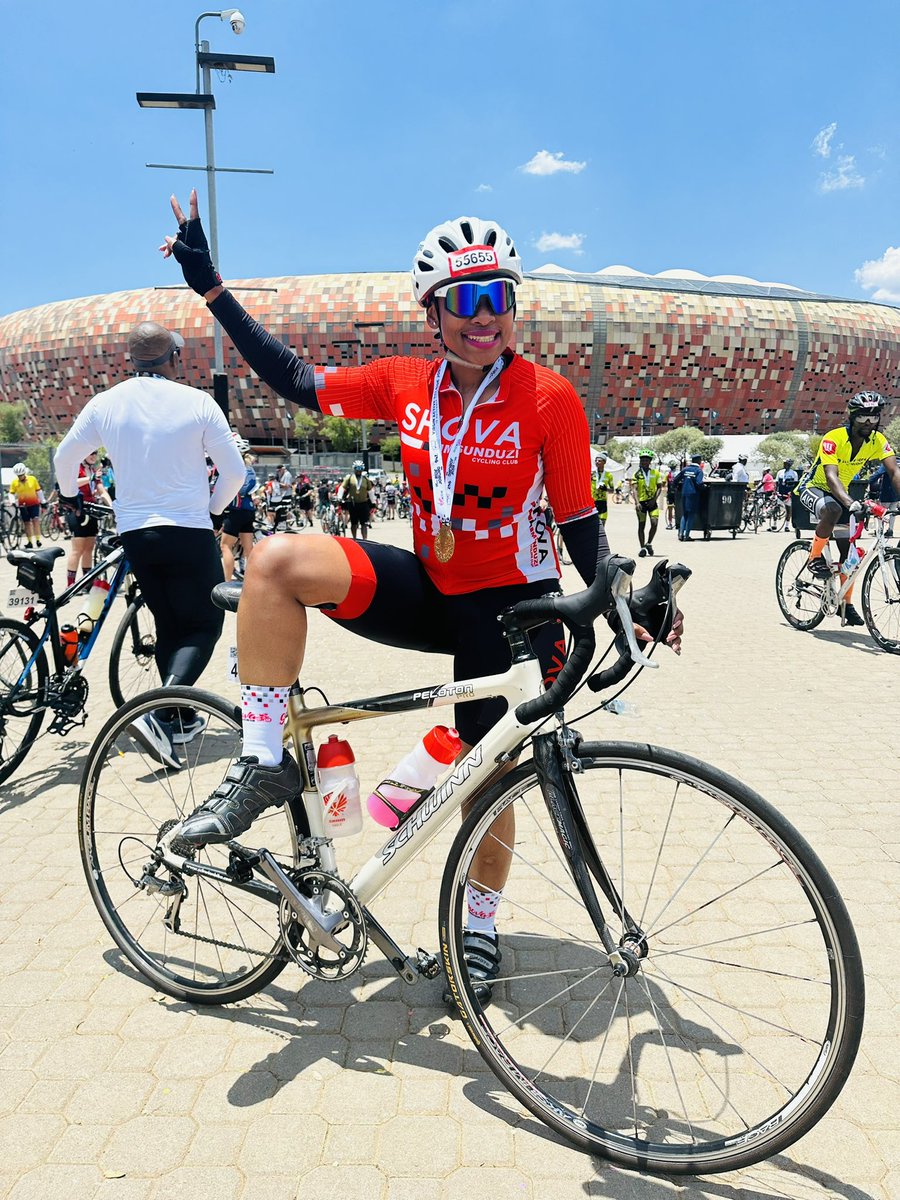 Nonksmemela1's tweet photo. Had a beautiful race yesterday🚴‍♀️🚴‍♀️ @RideJoburg https://t.co/ZoqlxPg612