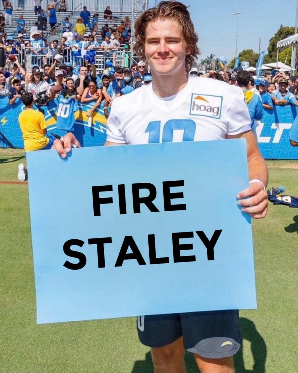 nolimitbolts's tweet photo. sign ideas for SNF against the ravens 😈 https://t.co/MEYcqgA1WA