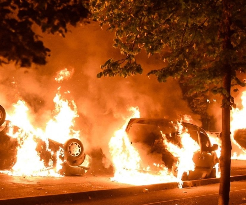 La Nupes s'émeut de l'attaque au cutter contre Mourad... (En fermant les yeux sur Thomas #Crepol)
On dirait qu'ils sont en train de découvrir qu'il y a des attaques au coteaux chaque jour en France.
Bientôt ils tweeteront #lafranceestuncoupegorge.
#facealinfo #BFMTV #tpmp #CNEWS