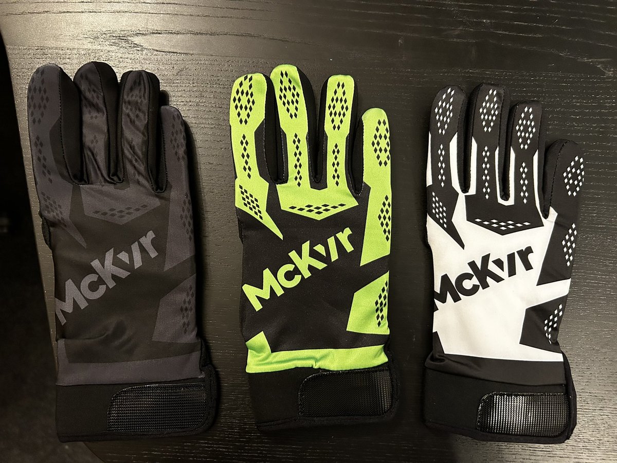 BIG NEWS ‼️
Our store is opening THIS Friday!

To celebrate our new store ‘Gaelic Gloves’, we are giving one lucky person the opportunity to win a pair of McKeevers Gaelic gloves.

All you have to do is:
✔️Like,
✔️Share this post, and 
✔️Tag two people below!