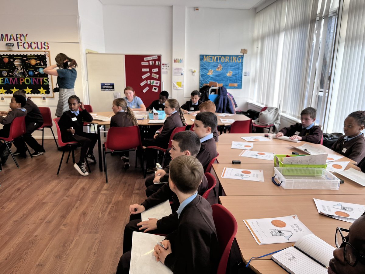 MsOwens16's tweet photo. @MrOBrienPrimary @IntoUniversity @StBlanesGCC https://t.co/GQ8lsp0FdP