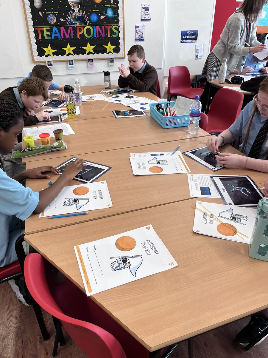MsOwens16's tweet photo. @MrOBrienPrimary @IntoUniversity @StBlanesGCC https://t.co/GQ8lsp0FdP