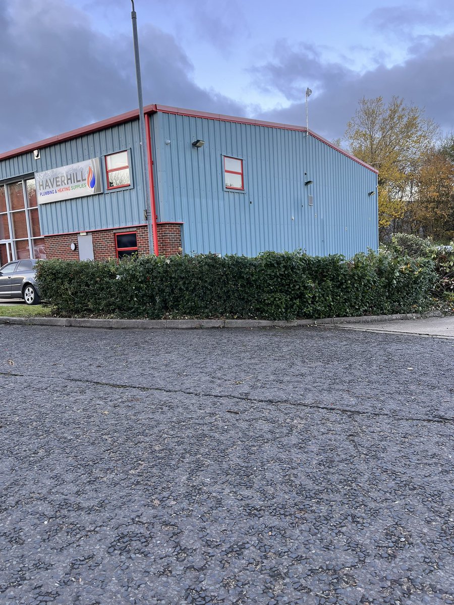 DH_Maintenance's tweet image. That was a #shift to start the week😳 normally be #doublehanded but had to go #solo today. Will be able to get this into shape now once it starts growing again with the light getting in behind too👍 have a good evening everyone ❤️