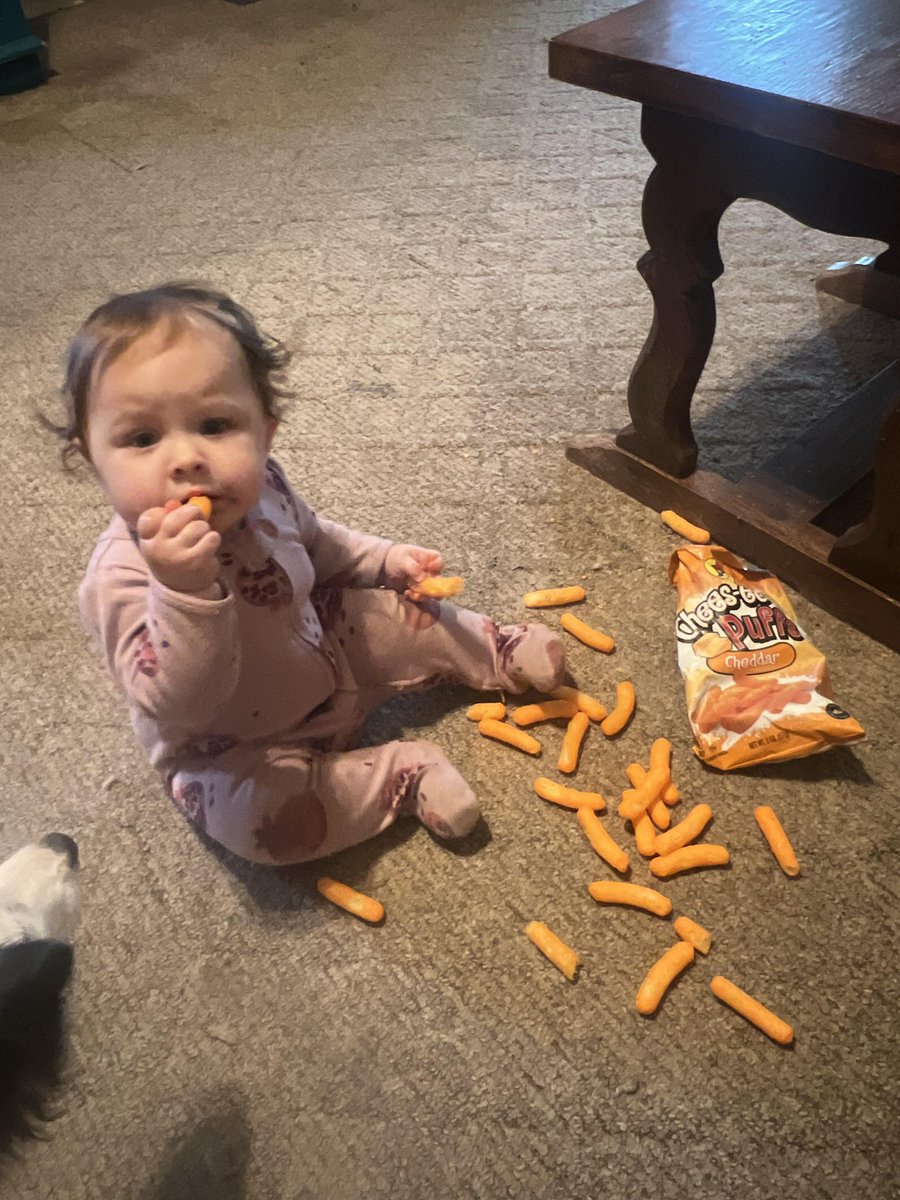 Somebody helped their selves to the cheesy poofs when Mom left the bag unattended. Riverlyn's first cheese puff and she was orange all over. 😆🤦🏻‍♀️🤣🤣