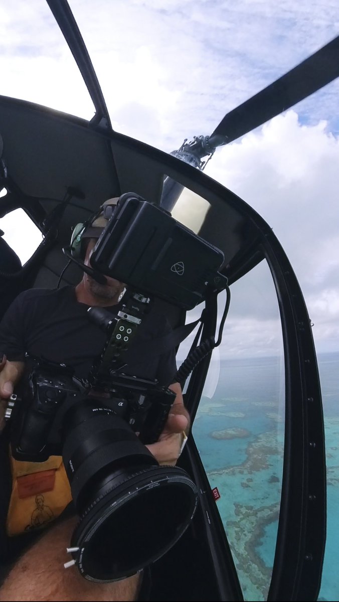 FunTravelTV's tweet photo. The Great Barrier Reef has so many stories beyond it beauty. We’re heading off to capture another one 🪸

https://t.co/cloRtZFiyK https://t.co/NIGbUodcVD