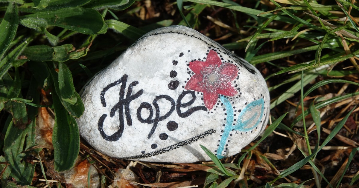 With @WRASAC we're looking for young people to join us during #16daysofaction to paint designs with messages of hope & courage on small rocks. Young people art activism session – drop a rock Thursday 30 November, Forfar, 1-4pm Book your place eventbrite.co.uk/e/young-people…
