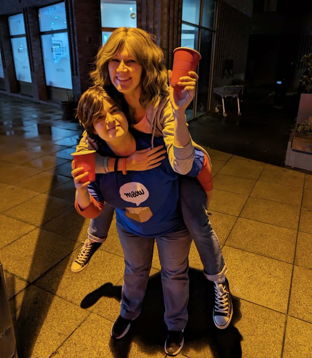 hamsterpranks's tweet photo. "Let's go ape!"
Happy birthday, Warren! 🎉
#LifeIsStrange #SquareEnix #DontNod #WarrenGraham #MaxCaulfield #ArcadiaBay #Grahamfield #Cosplay https://t.co/9rJEb1tGYZ