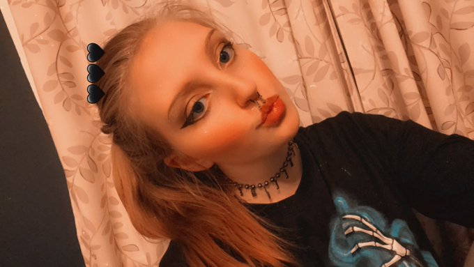 Doing Skype drains tonight losers🖕🏻also doing loyalfans tonight also! https://t.co/ANfNHX2zXO<a href="/tag/findom"class="tags"><span>#findom</span></a><a href="/tag/paypig"class="tags"><span>#paypig</span></a>