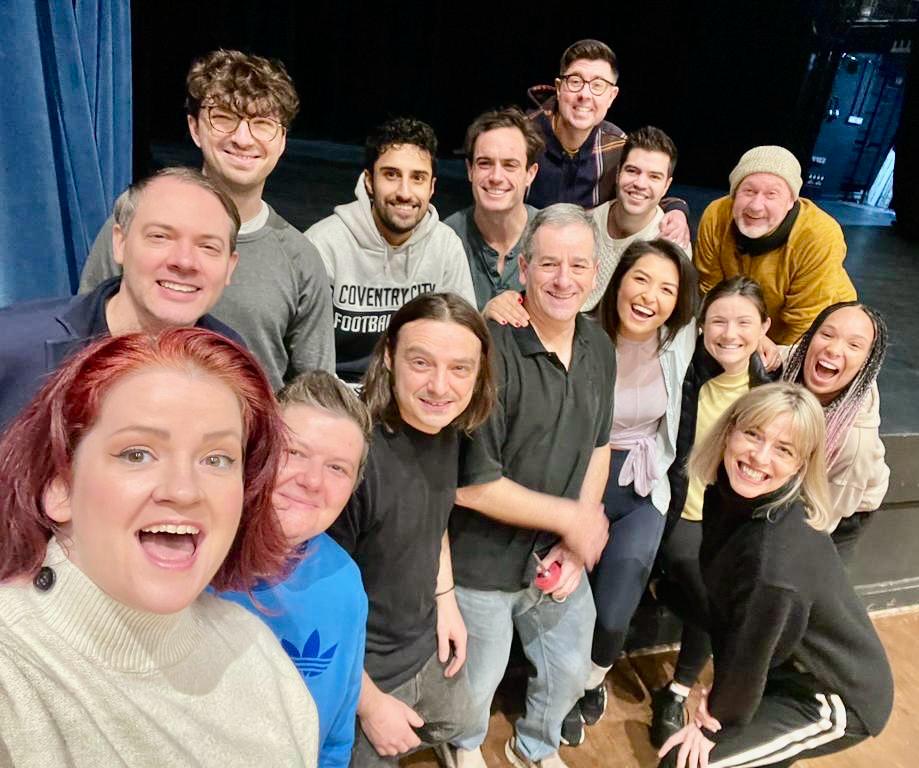 upstageproduk's tweet photo. FIRST DAY OF REHEARSALS KLAXON! What a day 🤪 If you want to come and see the magic we're making get your Beauty and the Beast tickets here NOW >>> https://t.co/3ElFlKDWwz #londontheatre #pantomime #Christmas2023 https://t.co/MSbUufwiva