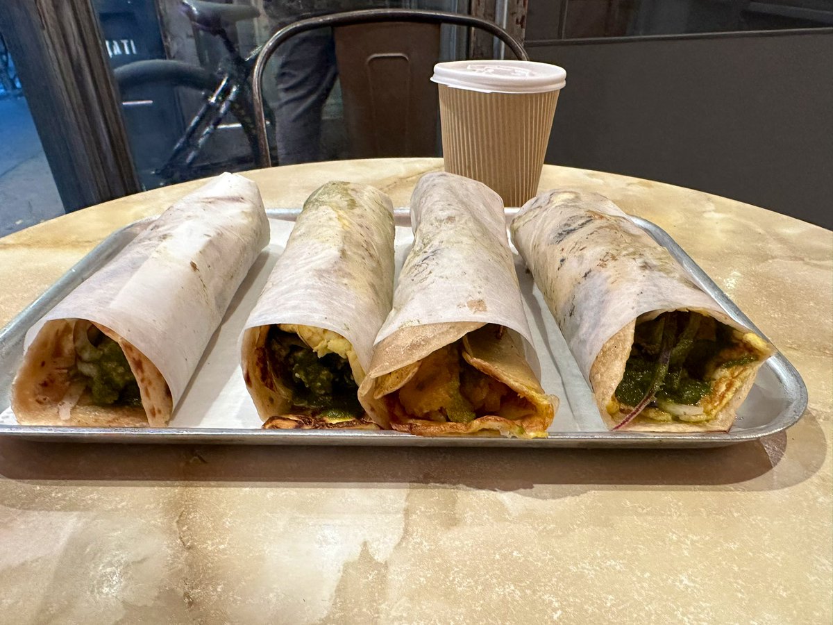 The Kati Roll company in NYC never disappoints! 😋

Delicious buttery #flatbreads rolled around #Indian spiced #meats or #veggies with an #omelet nestled inside is so soooo good!

#katiroll #katirollcompany #indianstreetfood #streetfood #sogood #indianfood #nyc #nyceats #foodie