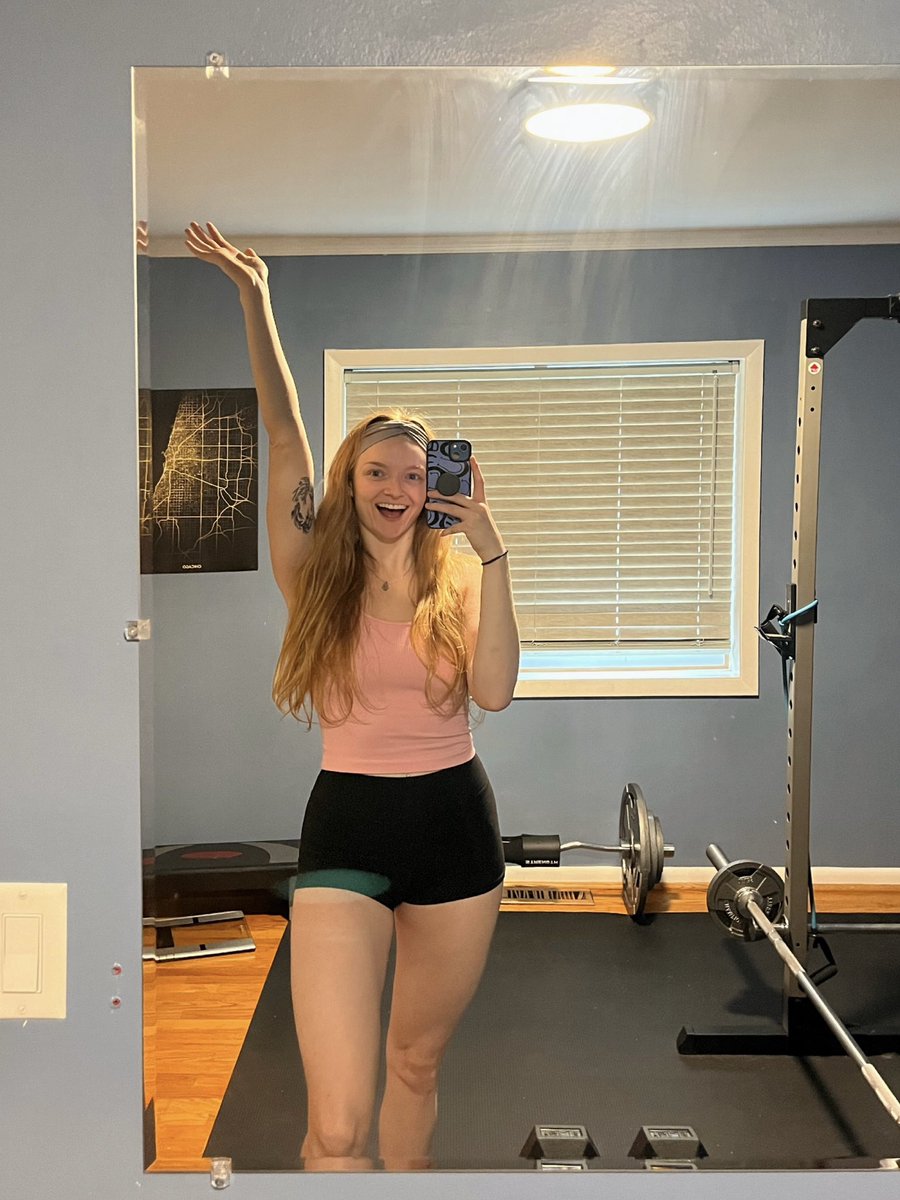 Cale 🥬 tweet media