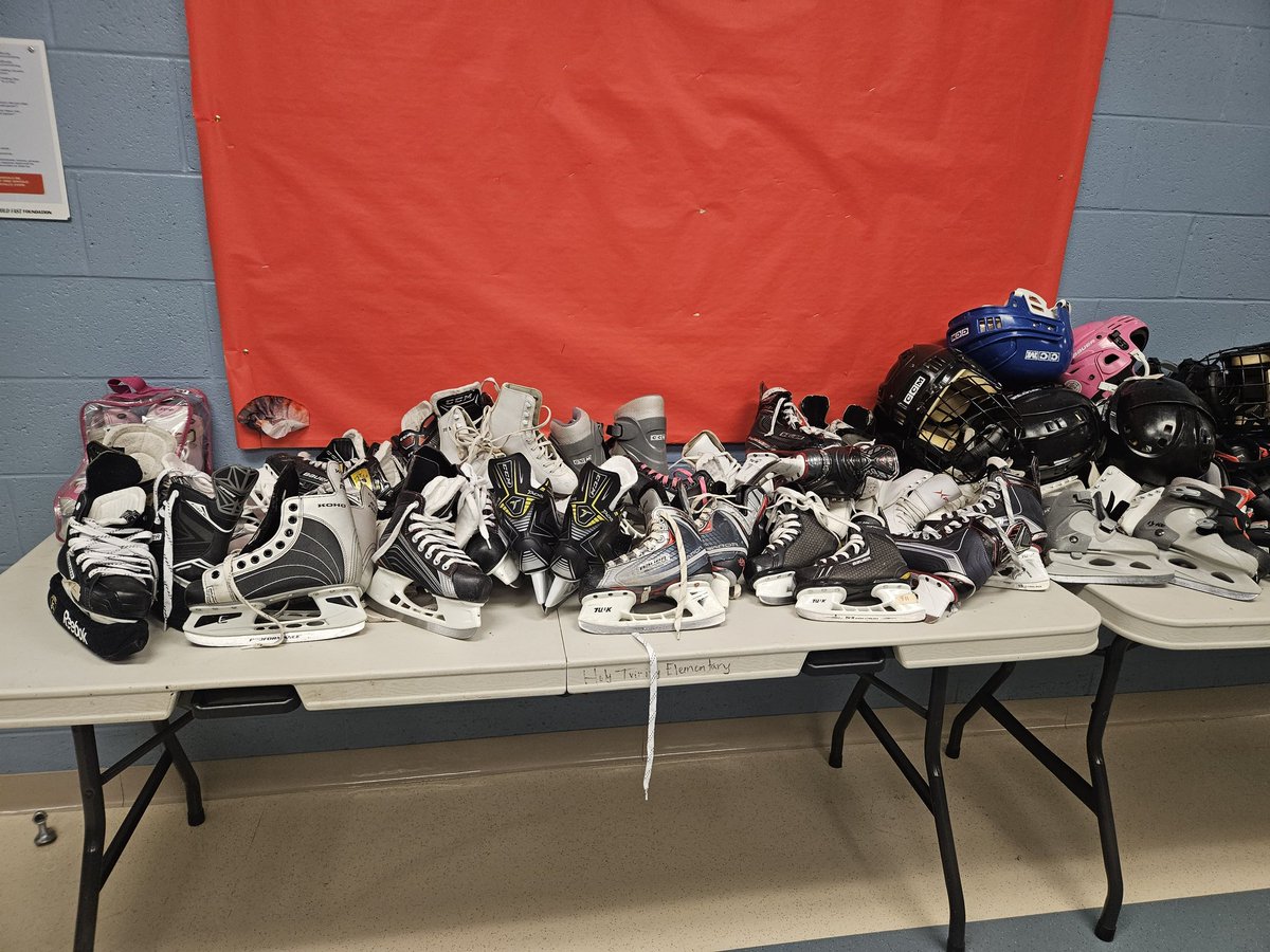 Mme Manor (She/Her)🍎 tweet media