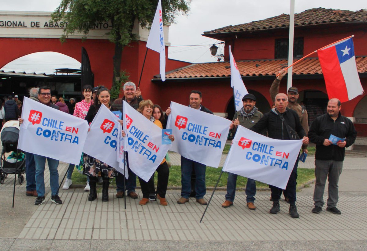 PSRegionMaule's tweet photo. Partidos políticos inician campaña regional por la opción “En Contra” en el plebiscito Constitucional. https://t.co/mjtRXtEErk @PSChile @CCsmaule @constanzapaveza @EstebanPerezB @nadiequierecl #ChileEnContra #EnContraPorChile 🇨🇱 #YoVotoEnContra https://t.co/whZxbUcIzP