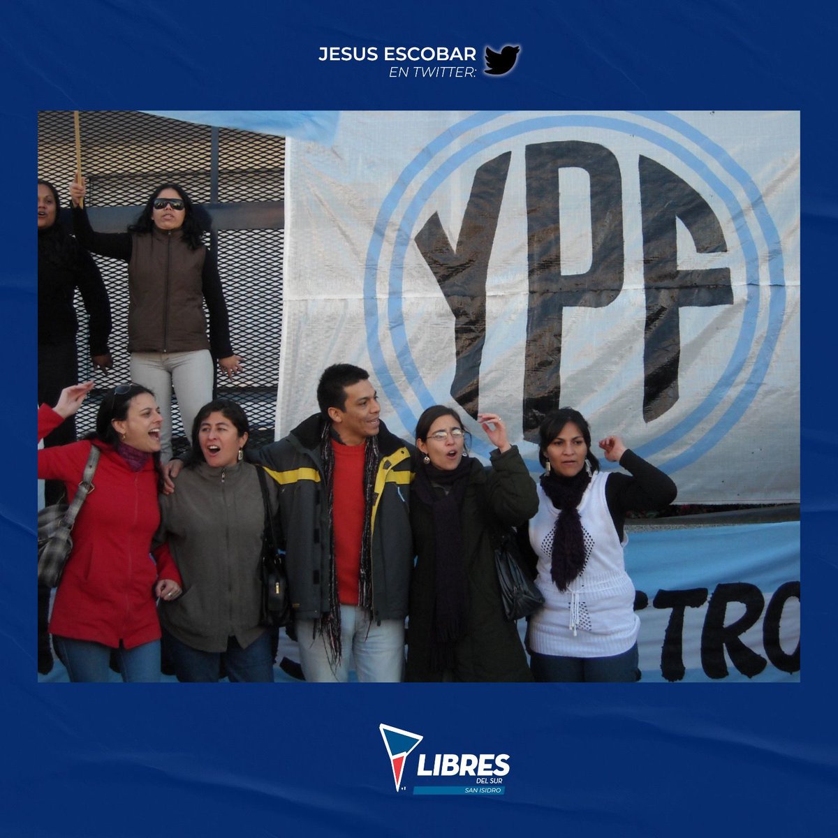 Libresdels83778's tweet photo. 🔴Repudio a las expresiones de Javier Milei respecto de privatizar YPF. 🔵Defiendo a YPF como empresa estatal al servicio del desarrollo de la Nación y nuestro Pueblo. #DefenderYPF #VacaMuertaParaElPueblo (Foto año 2009 luchando en Neuquén por la reestatizacion) https://t.co/uh4vV3HQpy
