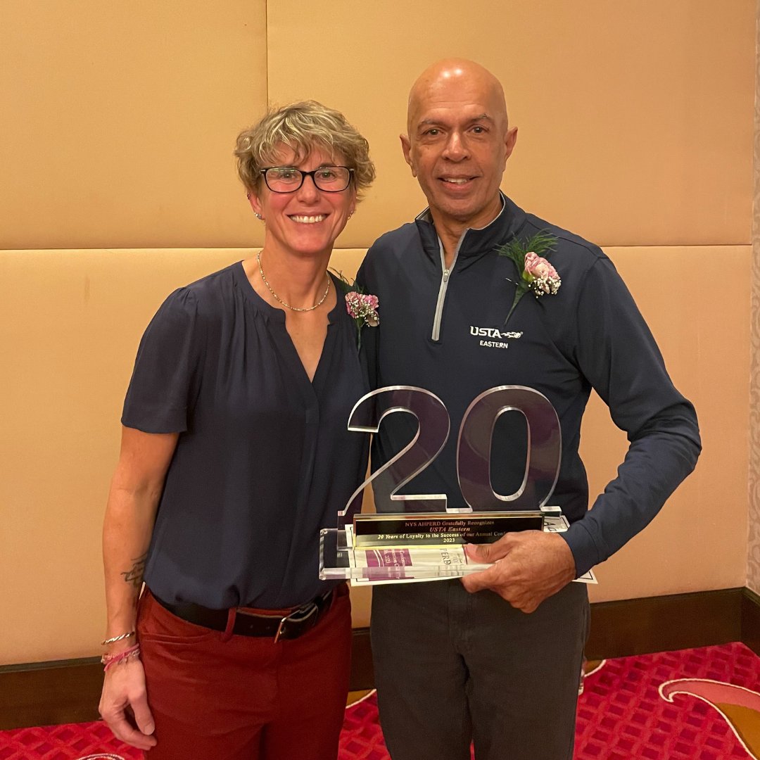 USTA Eastern (@ustaeastern) on Twitter photo 20 years of #USTAEastern and #AHPERD!
We were proud to attend and present at the <a href="/NYSAHPERD/">NYS AHPERD</a> conference for the twentieth year in a row, connecting with over 1,300 PE teachers! 20 years of #USTAEastern and #AHPERD!
We were proud to attend and present at the <a href="/NYSAHPERD/">NYS AHPERD</a> conference for the twentieth year in a row, connecting with over 1,300 PE teachers!