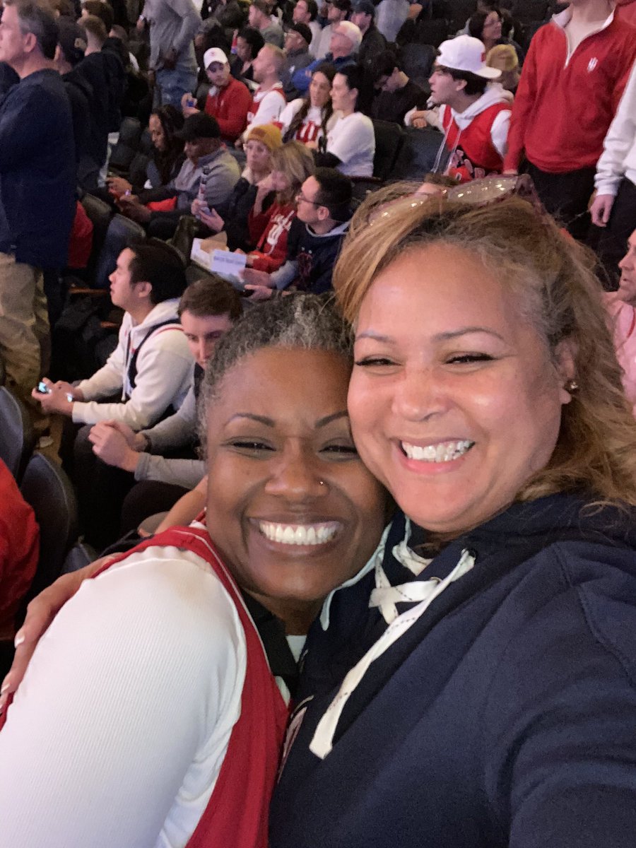 My sis @Simplydivine_17 We were in the building!! UCONN MOMMY & Indiana mommy… Who would have ever imagined this would happen! Love you for life… Even when you wearing a IU JERSEY…Lol