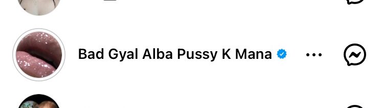 dannieldav's tweet image. bad gyal te amo aunque sé me hace irónico que no veas los videos en los que etiqueté en tu concierto pero si cuando comparto una foto tuya en mi historia 😭