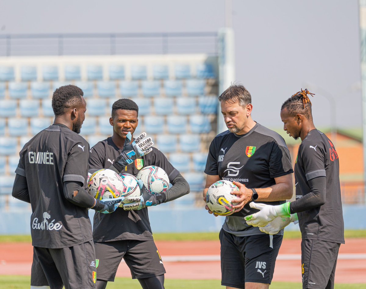 fgfofficiel's tweet photo. Tout est en place pour notre dernier match de l’année.
#FGF | #CONORFGF | #SyliNational | #GbinGbinSo | #WCQ2026 | #BOTGUI https://t.co/MZxYzC4037