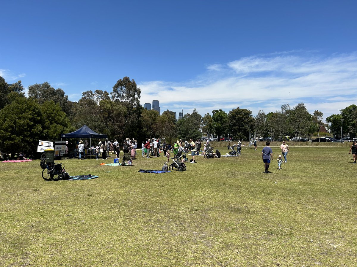 Sebastian King (@drsebastianking) on Twitter photo Such a pleasure to host our 2nd BBQ for the wonderful CPRS families <a href="/RCHMelbourne/">The Royal Children's Hospital, Melbourne</a> Thank you for the incredible support from <a href="/rotary/">Rotary International</a> who spent the morning providing for all of us <a href="/ONEin5000/">ONEin5000Foundation</a> <a href="/MCRI_for_kids/">Murdoch Children's Research Institute (MCRI)</a> <a href="/UniMelbMDHS/">UniMelb MDHS</a> Such a pleasure to host our 2nd BBQ for the wonderful CPRS families <a href="/RCHMelbourne/">The Royal Children's Hospital, Melbourne</a> Thank you for the incredible support from <a href="/rotary/">Rotary International</a> who spent the morning providing for all of us <a href="/ONEin5000/">ONEin5000Foundation</a> <a href="/MCRI_for_kids/">Murdoch Children's Research Institute (MCRI)</a> <a href="/UniMelbMDHS/">UniMelb MDHS</a>