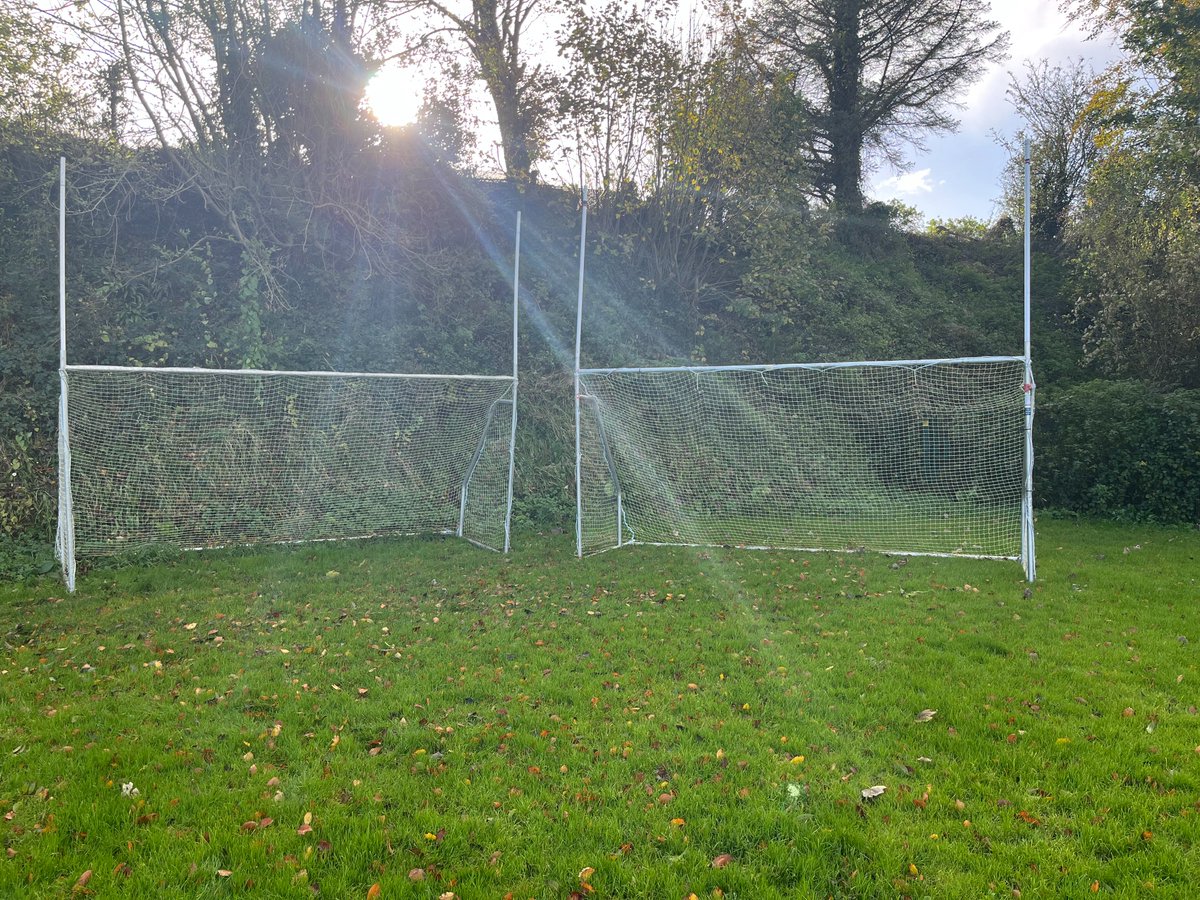 BandonGAA's tweet photo. Bandon GAA club are delighted to purchase new sports equipment with financial support from the @CorkCoCo Community Fund Scheme. Thanks to Cork CoCo Bandon Kinsale municipal district who continue to support local sports clubs &amp; development of our players #CorkCoCoCommunityFund https://t.co/6pu6Ok4u38