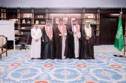 .. سمو أمير الباحة يستقبل مدير عام التدريب التقني والمهني بالمنطقة الأستاذ خالد آل مشوط وعدد من قيادات الإدارة ويطّلع سموه على تقرير مبادرات الإدارة العامة للتدريب التقني والمهني بالمنطقة للعام الحالي ويشيد بتحقيق الإدارة المركز الأول على مستوى المملكة في تنفيذ مبادرة ( رافد )..