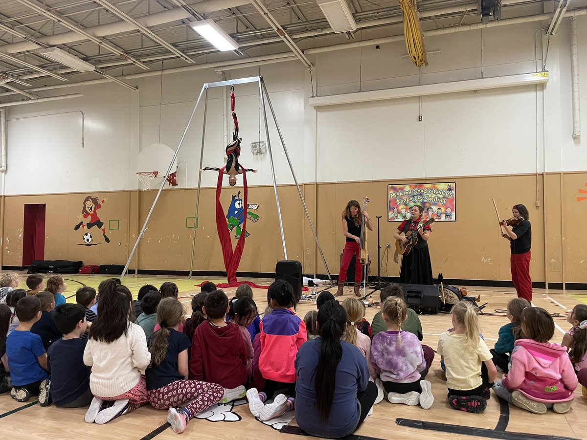 Brianna Mullins tweet media