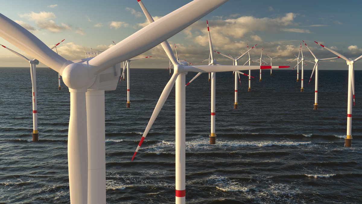 Exciting news! @GovKathyHochul just announced expedited offshore wind energy solicitations, part of New York’s 10-Point Action Plan. Continued strong support for #offshorewind is a crucial part of our #cleanenergy future! Read more here: on.ny.gov/40I08bm