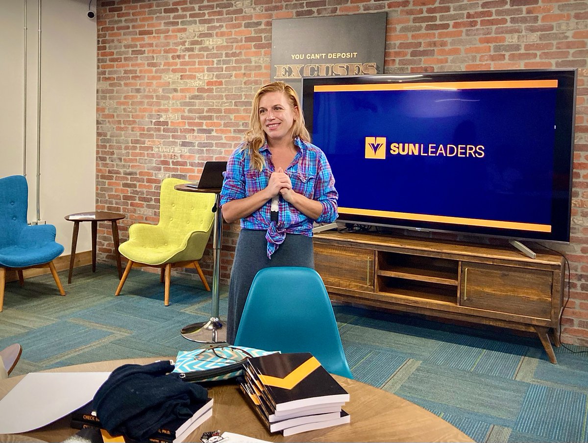 joshnaaman's tweet photo. #SunLeaders Meeting 4 was our biggest yet!

-23 leaders attended
-Author Dr. Krystal White presented on Free Leadership
-Kicked off our book club: Sun Readers
-1st book we're reading is Check In by Krystal White &amp; she signed our books
-Solidified our Event Coordinator &amp; Secretary https://t.co/40TaoqecqB