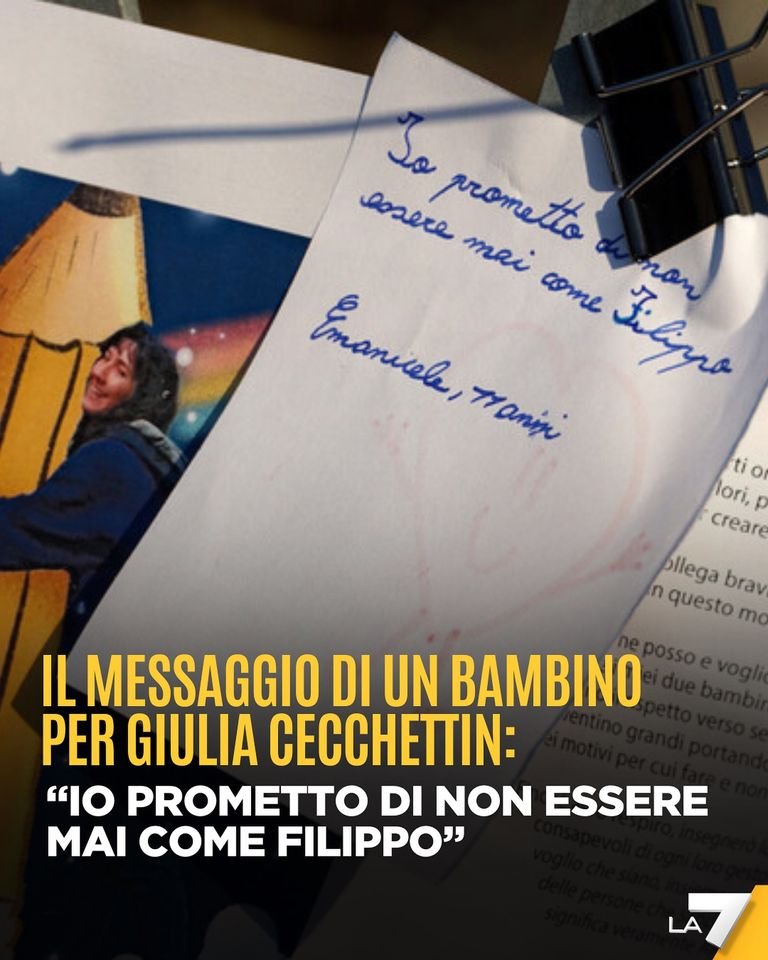 LilianaArmato's tweet photo. "Io prometto di non essere mai come Filippo".
È il messaggio lasciato da Emanuele, un bambino di 11 anni, sul cancello di casa di #GiuliaCecchettin
I bambini capiscono, molto più degli adulti
E danno lezioni semplici ed efficaci https://t.co/VlvvdkPyTN