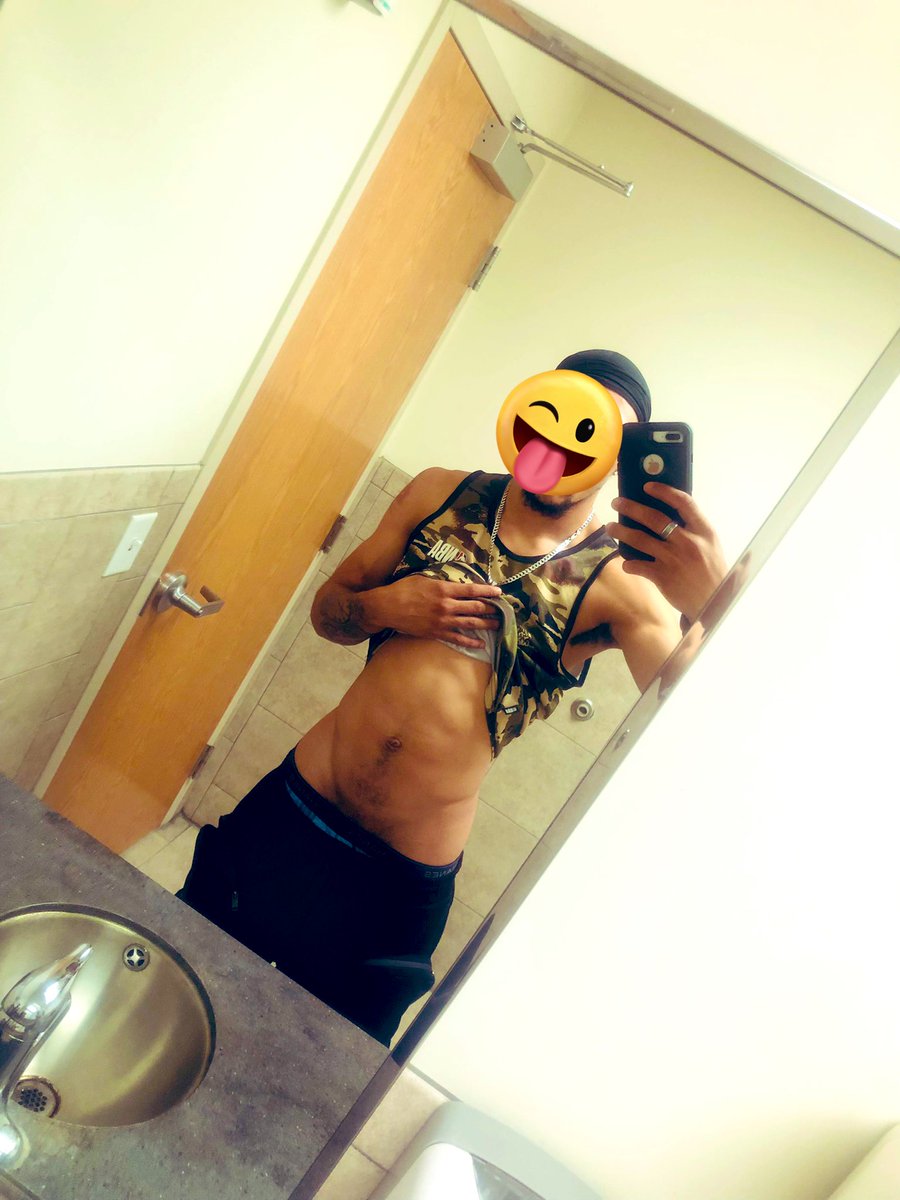 CubanoCut's tweet photo. Public bathrooms make me act up 🙃🙃 someone catch me 😈😈 #ExhibicionismoPúblico #ExhibitWhore #onlyfans #cum #explorepage #cumdumper #fetish #FolloForFolloBack #lightskins #hairyguy #pocketpussy #nude #onlyfansdl #privatecontent #RetweeetPlease #nastynigga #XXX #sexytalk https://t.co/6dDJmuyHMH
