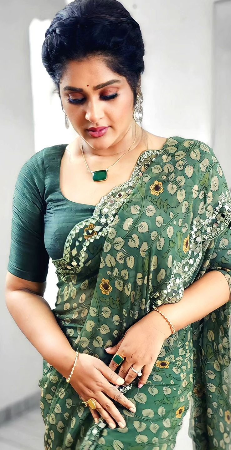 F__1ZfzbAAA3uJq?format=jpg&name=large