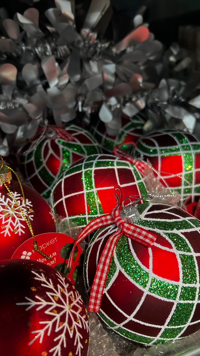 solovyulka's tweet photo. #Christmas 🎄 is here 🤩 the best time 🥰 https://t.co/BAjcwOUypT