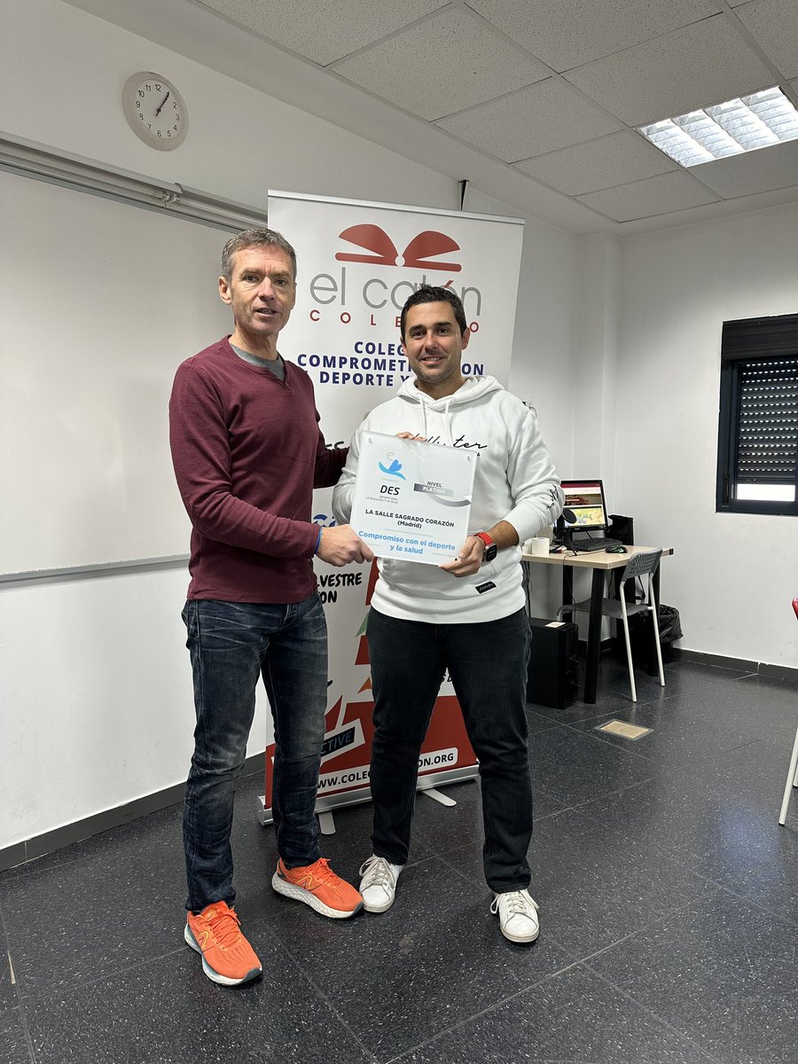 La ONG <a href="/educacondeporte/">DES</a> nos ha concedido el Nivel Platino dentro del programa de Colegios Comprometidos con el #DeporteySalud. ¡Gracias por este reconocimiento! 🏅 Seguimos trabajando en una educación integral y la búsqueda de estilos saludables en nuestros alumnos.