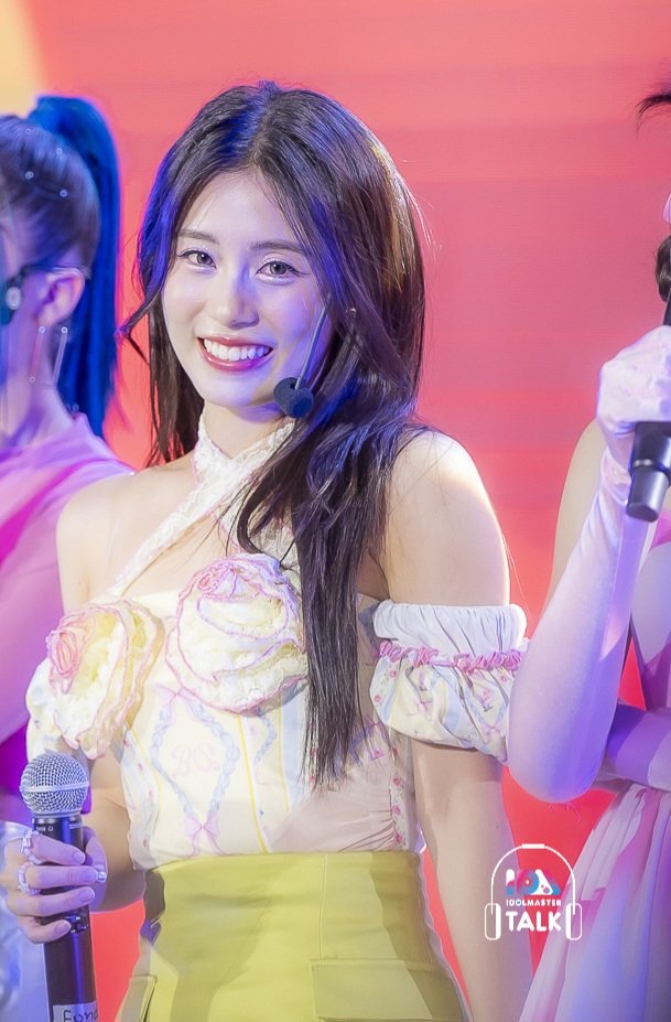 dj_maymey's tweet photo. ตายแล้ว ตายอีก 
กับรอยยิ้มนี้ สวยมากกกกก
#FondQRRA #FondBNK48 
#QRRA #FondNatticha
#CTWHappinessVillagexQRRA #GreatCelebration2024 #centralwOrld 
#IDOLMASTERTH https://t.co/FpvfQUXe9L