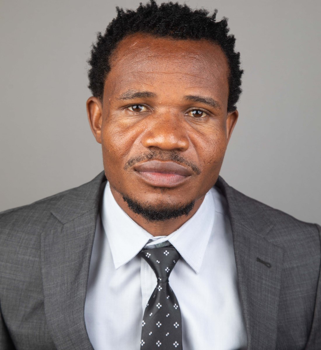 C_NyaKundiH's tweet photo. MP on the run after threatening to kill magistrate over unfavourable ruling in Sh500,000 debt

Mumias East MP Peter Salasya is wanted by the police for allegedly threatening to kill a Kakamega magistrate.

The MP is said to have confronted and threatened Resident Magistrate Gladys Kiama outside the court on Monday.

This was after she ordered him to pay a lawyer Sh500,000 in a small claims case.

According to the police, the MP has switched off his mobile phones and gone into hiding.

They have asked him to surrender and record a statement.

His aides have also claimed that they do not know his whereabouts.

Magistrate Kiama reported the incident to the Kakamega police station on Monday afternoon.

She said the MP had threatened to kill her before he fled.

She had just delivered a judgment in which she dismissed Salasya’s counterclaim against paying the debt.

The court found that the MP had borrowed Sh500,000 from a Kakamega-based businessman Robert Lutta in December 2022. 

Lutta had lent the money to Salasya after he won the Mumias East parliamentary seat in the August 2022 election.

He expected the MP to repay the loan in two months, but he failed to do so despite frequent reminders.

Lutta sued the MP on October 23, 2023, through lawyer Edwin Wafula.

He attached bank transfer details to prove the transaction.

He also said he was ready to use the Civil Procedure Act to send the MP to civil jail if he continued to default on the debt.

The court ordered the MP to pay Lutta the Sh500,000 plus interest and the cost of the case.

The case lasted for less than two months.

Efforts to get a comment from the MP were unsuccessful.