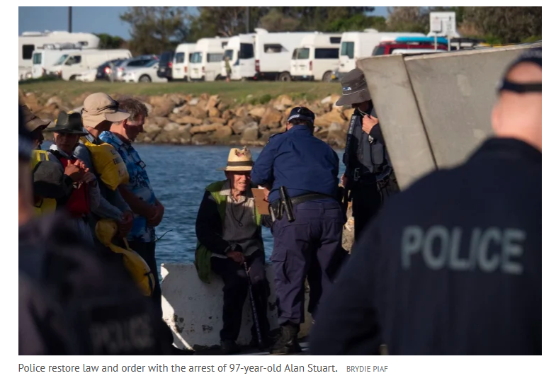 Honourable mention in the cheeky caption contest goes to.... 
smh.com.au/environment/cl…