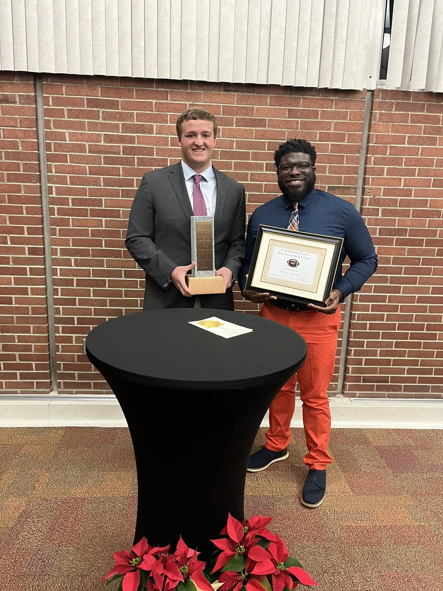 Excited to say I won the Vince Lombardi award for the most outstanding down lineman in the county! <a href="/Dave_Berk/">Dave Berk</a> <a href="/Coach_RyanEvans/">Ryan Evans Sr.</a>