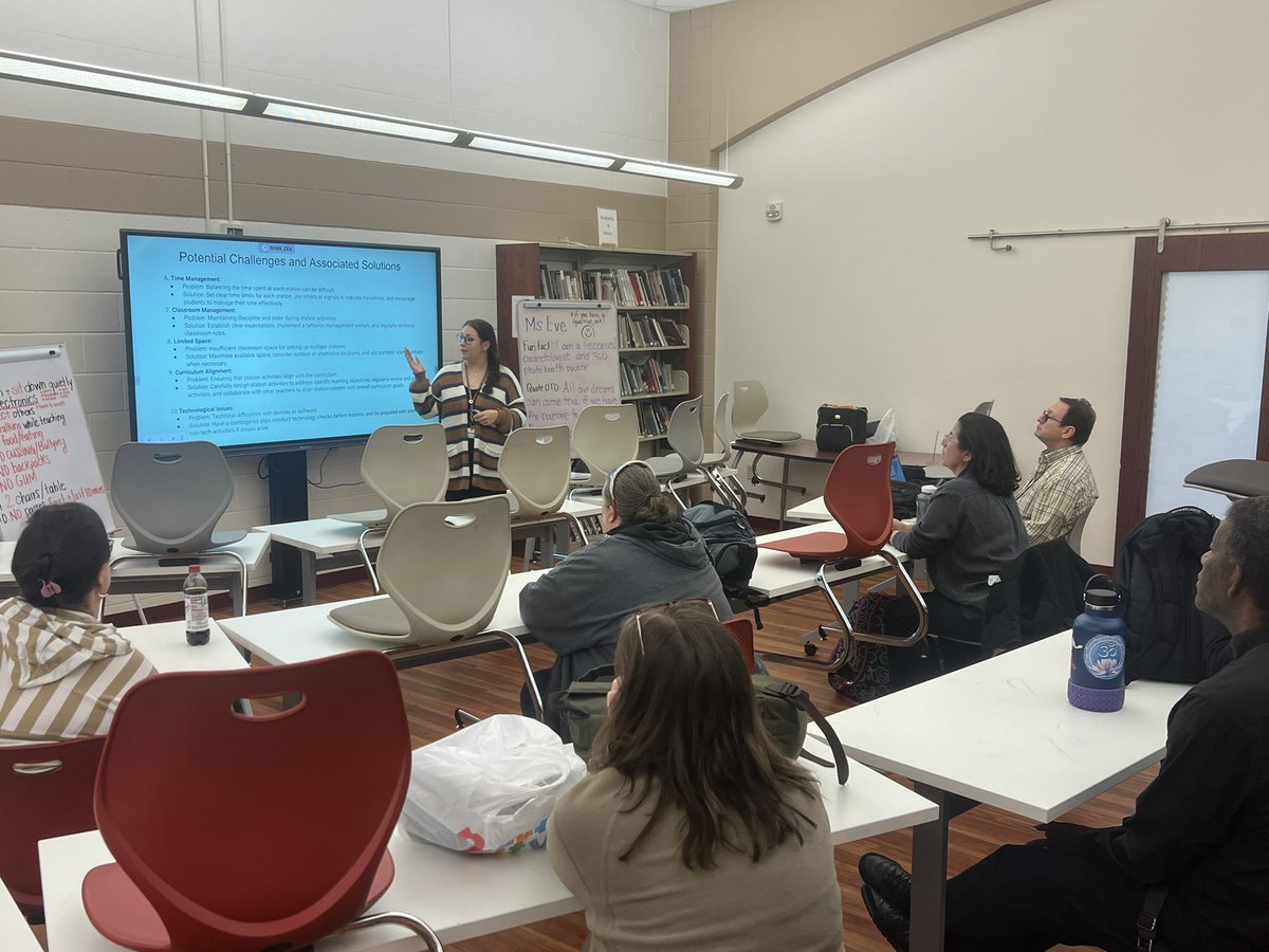 AnimeEducator29's tweet photo. Teacher Leaders facilitating Mini PDs on Stations, Vocabulary Instruction, and Restorative Practices!! ❤️💛❤️💛❤️💛
#jagswag #watchusROAR https://t.co/i37FkijlXb