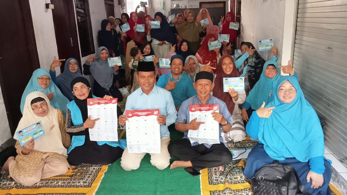 gelorabali's tweet photo. "Terus Begerak, Caleg Partai Gelora Bawa Semangat Perubahan"
#Sosialisasi #PartaiGelora #DenpasarTimur #HTurmudi #TriDjatmiko #NurKomari https://t.co/2bv9XEAh0M
