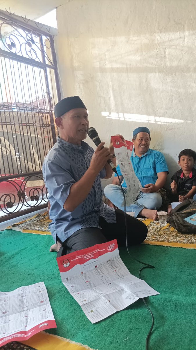 gelorabali's tweet photo. "Terus Begerak, Caleg Partai Gelora Bawa Semangat Perubahan"
#Sosialisasi #PartaiGelora #DenpasarTimur #HTurmudi #TriDjatmiko #NurKomari https://t.co/2bv9XEAh0M