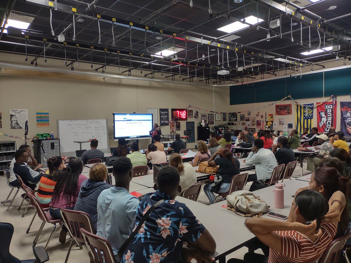 🍁Embrace change and finish fall with a flourish.🌟 Exciting times at Palm Beach Central Community High School ACE as we welcome special guests this week. 🎉 Celebrating new perspectives and opportunities! #FallForward #SpecialGuestsWeek #PBCCHSACE