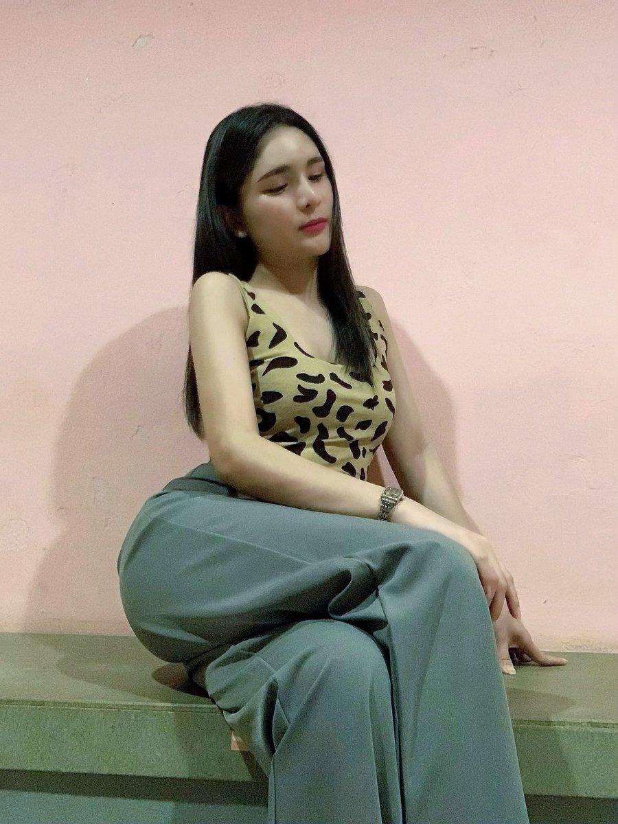 Kaew933's tweet photo. โสดและว่างทุกเทศกาล 🎉💸💸🛎️🏳️‍🌈

#สาวสองรับงาน #ไซไลน์สาวสอง
#รับงานกรุงเทพ #รับงานสุขุมวิท https://t.co/5cnKXA1UVe
