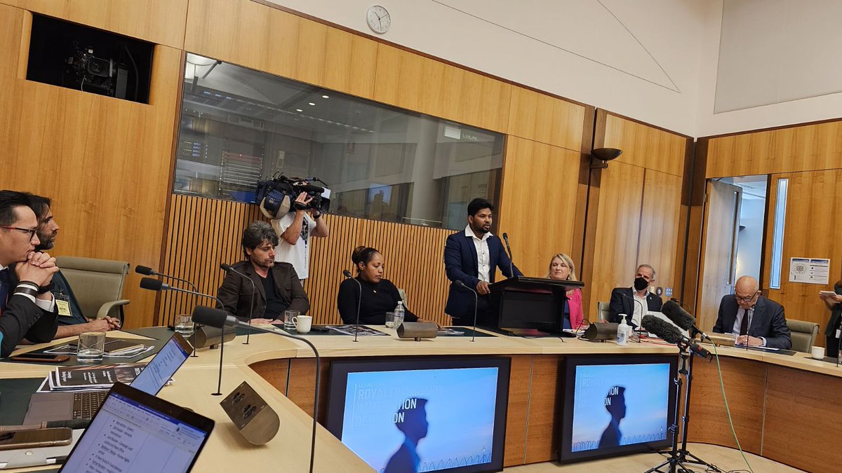 thanush_selva's tweet photo. We’re calling for royal commission the truth about how we were treated by government in detention we were powerless and speechless more then 10year we can’t accept anymore pain in our life now time for justice @ASRC1 @amnestyOz https://t.co/5s2hb9nWug