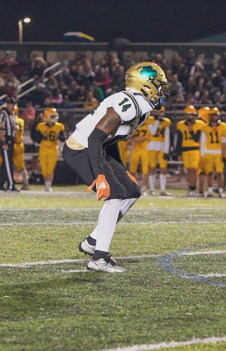 A year ago today if someone told me that I would have 6 D1 offers i would have looked at them sideways, but i trusted the process and let God take control and I’ve been blessed ever since🙏🏾 #final4bound <a href="/OcalaPreps/">Ocala Preps</a> <a href="/CoachYoung34/">SYoung</a> <a href="/JB3Bynum/">𝒥ℬ ℬ𝓎𝓃𝓊𝓂</a>